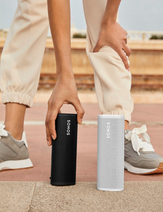 Reproduktor Sonos Roam s Bluetooth a multiroom, černá