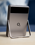 O2 MagSafe powerbanka 10 000 mAh se stojánkem, šedá