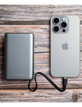 Cestovní powerbanka Swissten 25000 mAh s integrovaným kabelem USB-C, šedá