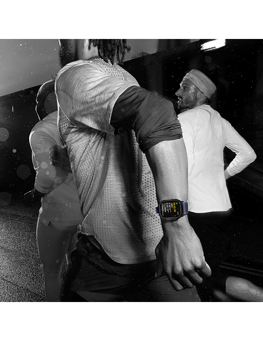 Apple Watch Ultra 2 GPS + Cellular 49mm přírodně titanové pouzdro s přírodně titanovým Milánským tahem M, přírodní titan - Milánský tah M