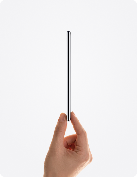 O2 MagSafe powerbanka 5 000 mAh ultratenká, černá