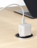 Dynamický síťový adaptér Micro AVS GaN 100W, bílá