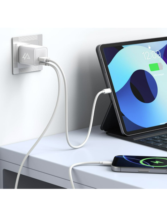 Kompaktní iPEAX GaN nabíječka 25W s USB-C PD/PPS a USB-A, bílá