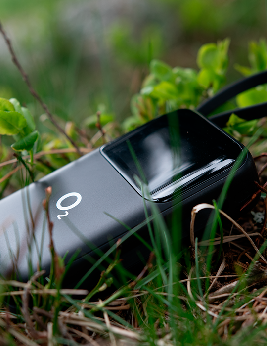 O2 powerbanka 10 000 mAh 20W PD 3.0/QC, černá