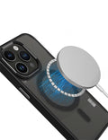 Kryt Iron Eye Magnet Apple iPhone 15 Pro, černá