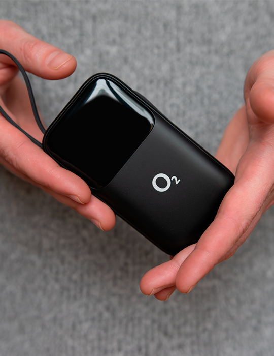 O2 powerbanka 10 000 mAh 20W PD 3.0/QC, černá